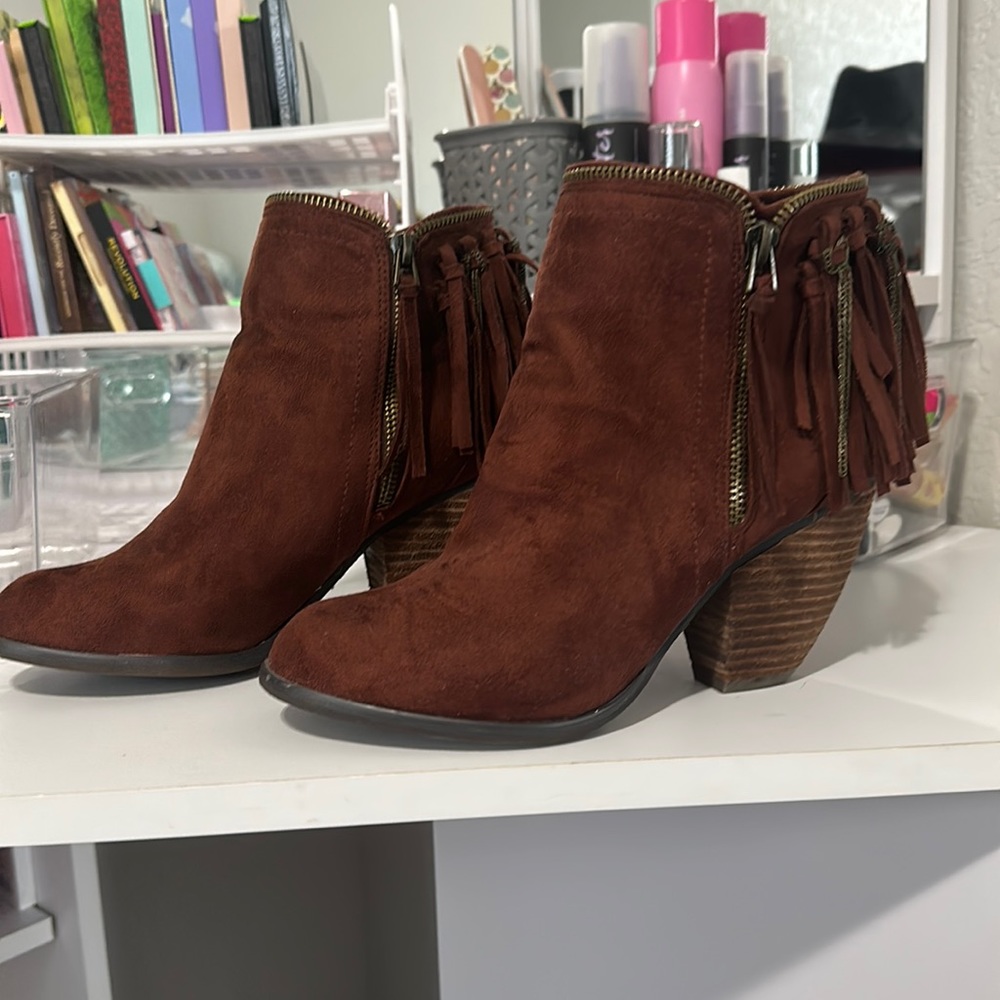 Not rated fringe booties size 7.5